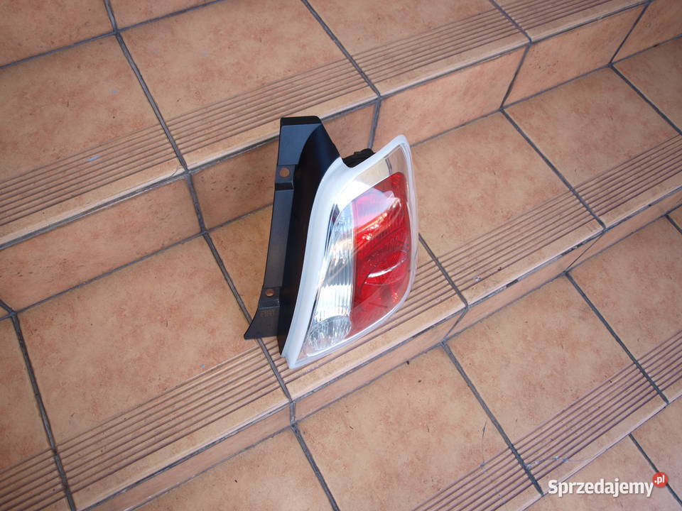 Fiat 500 lampa prawa tył 2007 2015r europa wielkopolskie Kalisz sprzedam