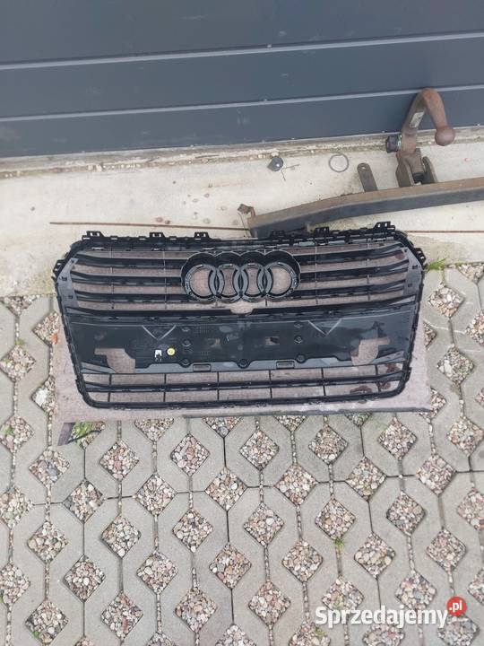 Audi Ag 257 Grill Atrapa Audi A7 S7 Lift 4G8 osobowe sprzedam