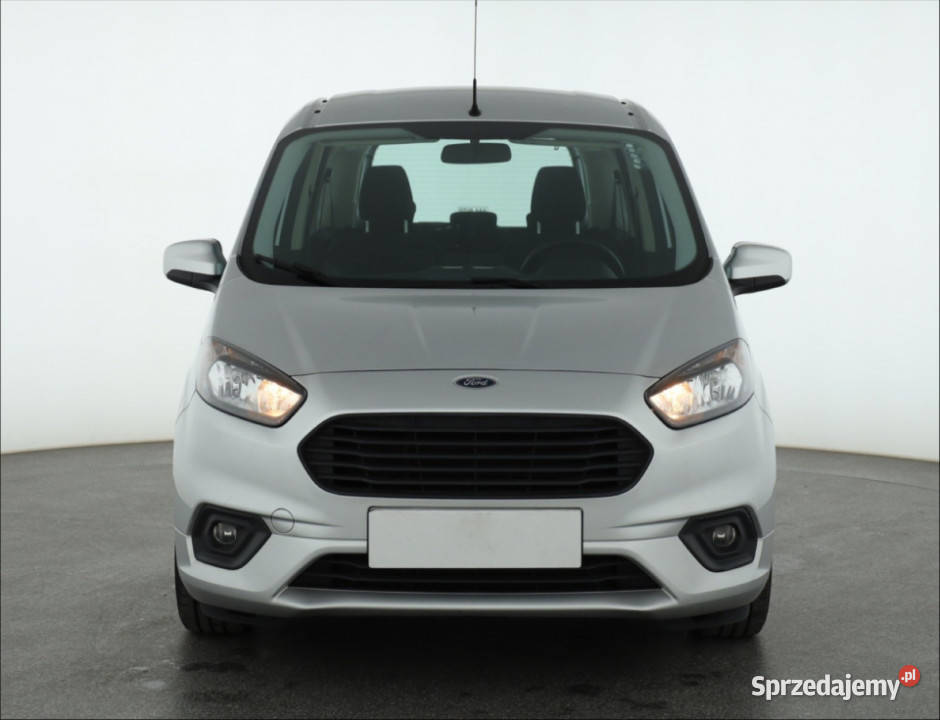 Ford Tourneo Courier 15 TDCI Tourneo Courier Piaseczno
