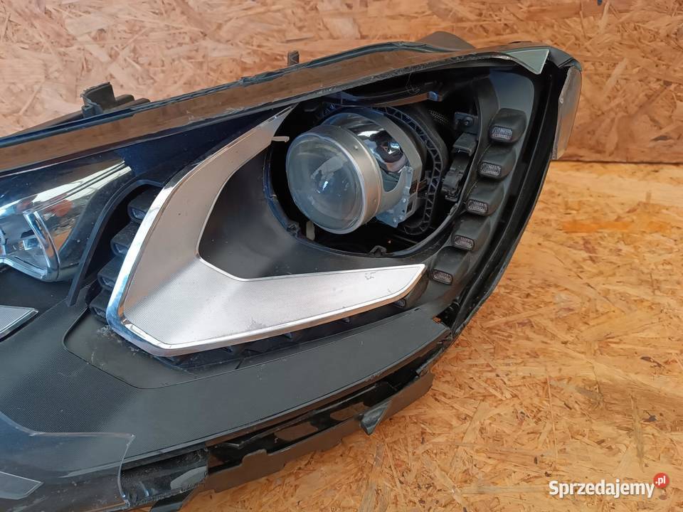 LAMPA LEWY PRZÓD REFLEKTOR XENON 7N1941033D Nowy Tomyśl