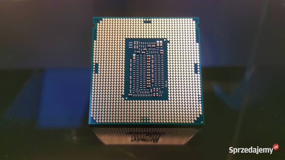 Procesor Intel Core i9 9900K 36 GHz 50 Ghz Podborcze