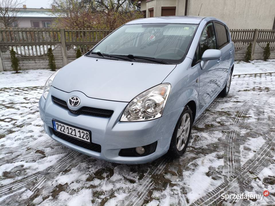 Toyota Corolla Verso 16 Glinnik