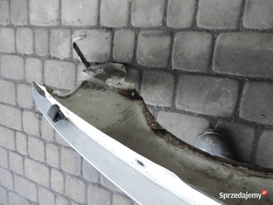 BŁOTNIK LEWY PRZÓD VW PASSAT B5 LB7Z