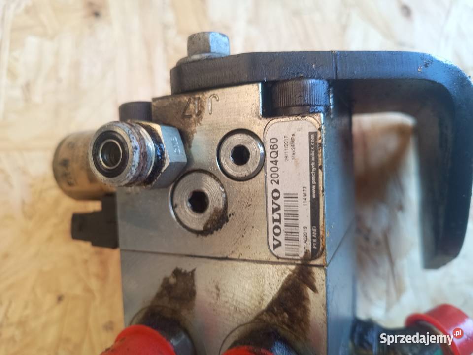 Zawór hydrauliczny 1141172 Volvo L120H Staszów
