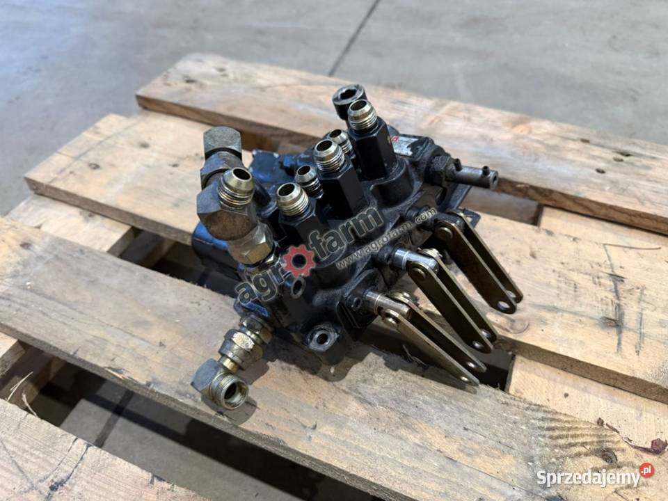 Zawór wywrotu Agroplus 70 Dorado Byków