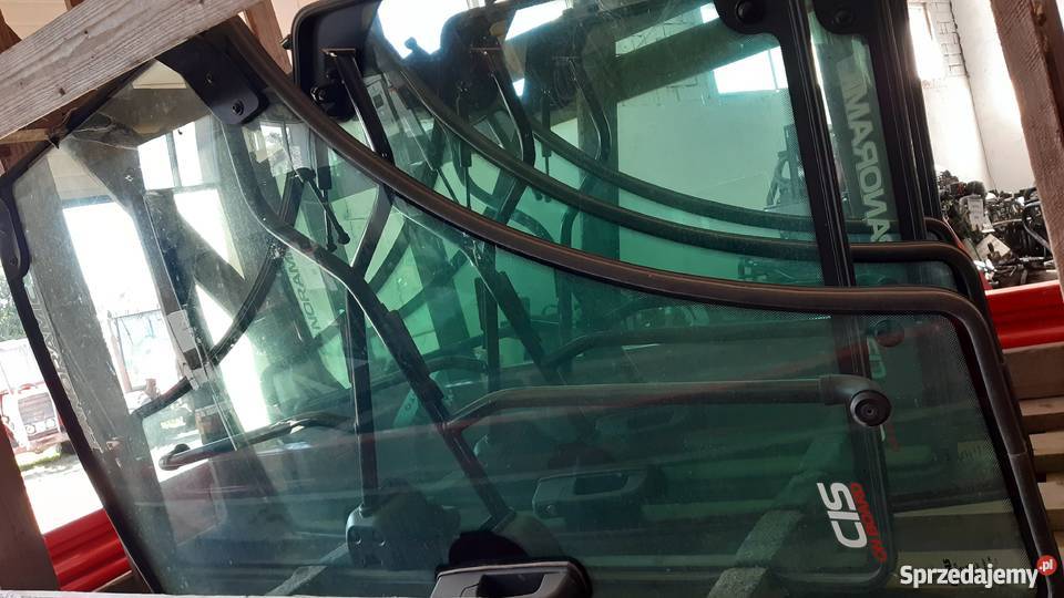 Drzwi szklane Claas Arion 400 prawe i lewe Nowe nieuszkodzony podkarpackie Zaklików
