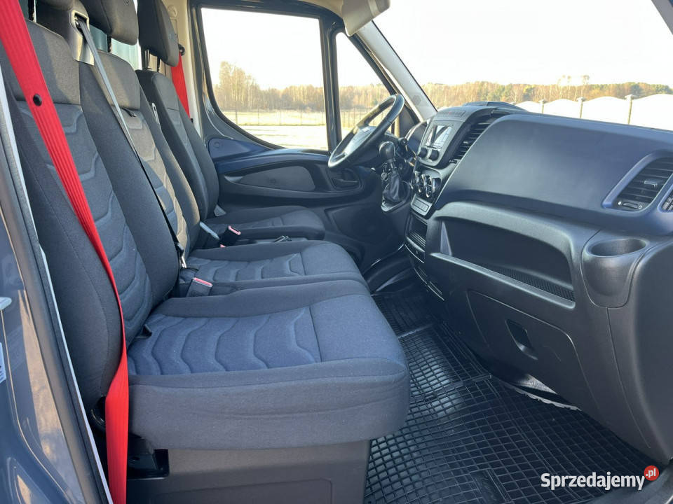 Iveco Daily 35S18 Firana 8palet Drzwi Tylne plandeka Samochody dostawcze świętokrzyskie Daleszyce