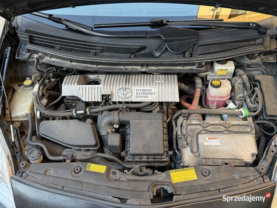 Toyota Prius III 18 Hybrid LPG KME Kamera Gdynia