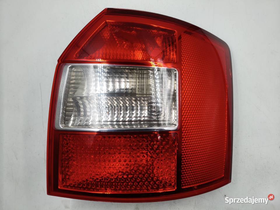Lampa Prawy Tył Tylna Prawa Audi A4 B6 Avant mazowieckie Wyszków