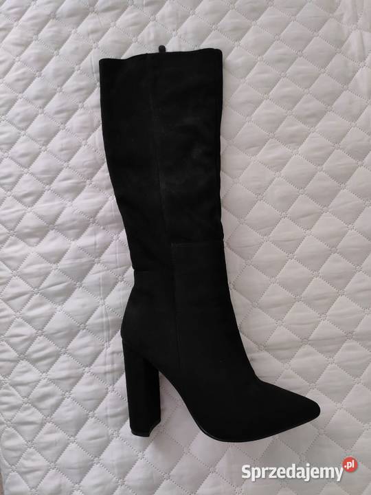 Kozaki damskie zamszowe na słupku w kolorze inna Warszawa sprzedam