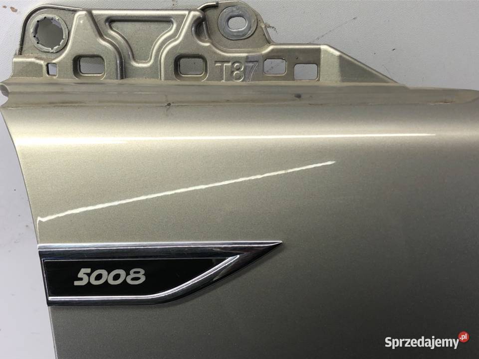 BŁOTNIK PRAWY PRZÓD PEUGEOT 5008 Minivan 0917
