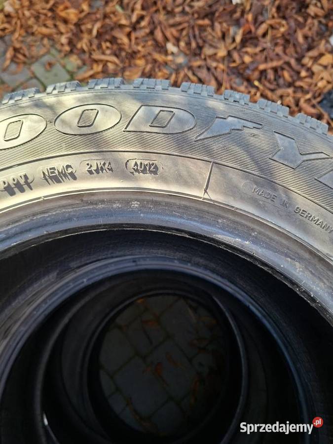 Opony zimowe 23565 R17 Klucze