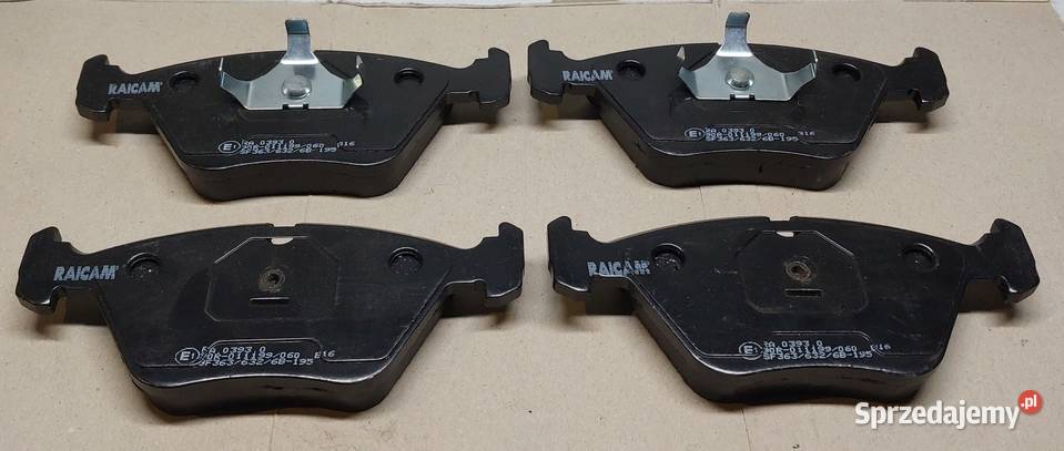 KLOCKI HAMULCOWE PRZÓD BMW 5 E34 1840 7 E32 3050 Układ hamulcowy Mielęcin