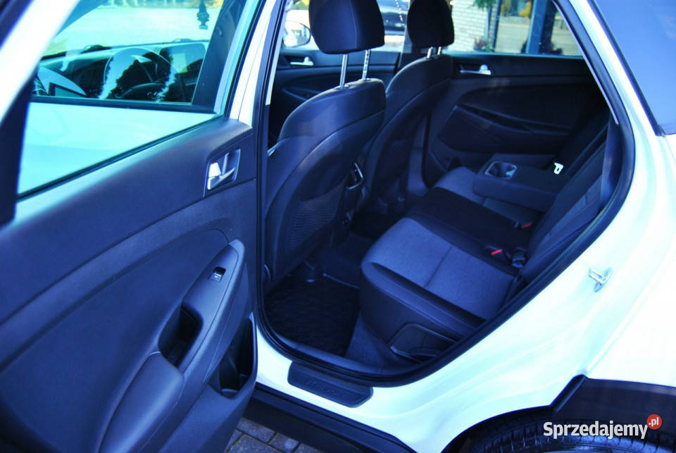 Hyundai Tucson 16CRDIHYBRID48 VKamera GPS ALU 19 centralny zamek Tucson Modliborzyce