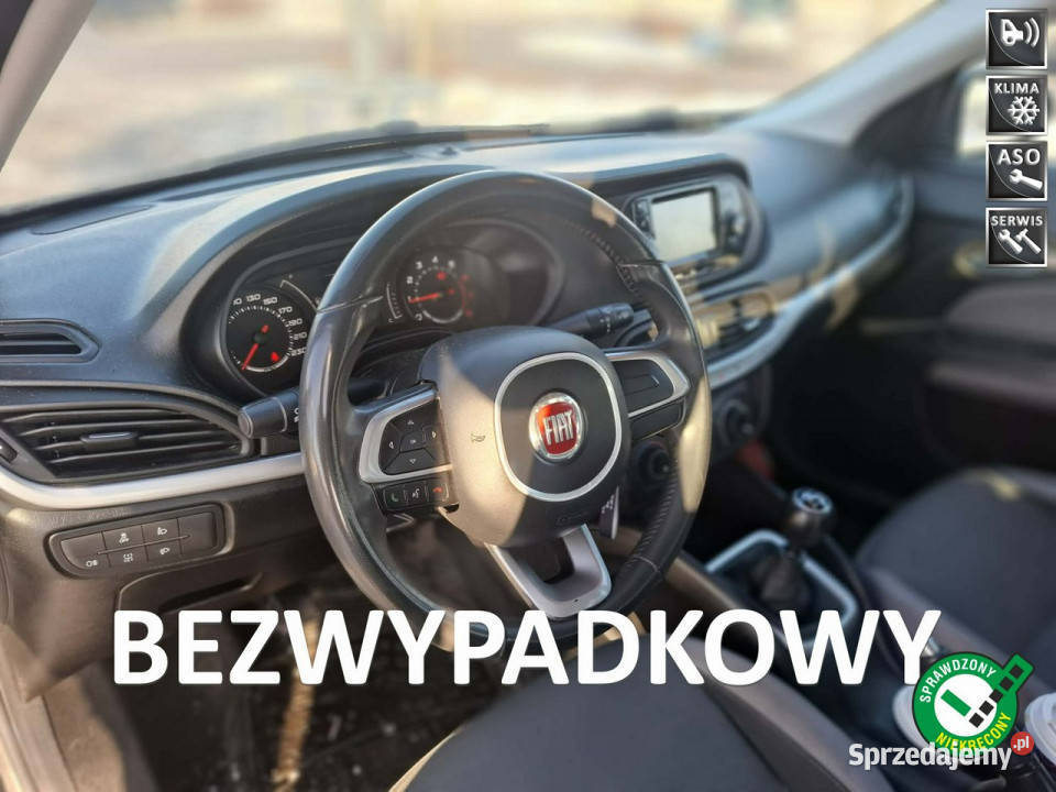 Fiat Tipo II 2016 lakier metallic Tipo Poznań sprzedam