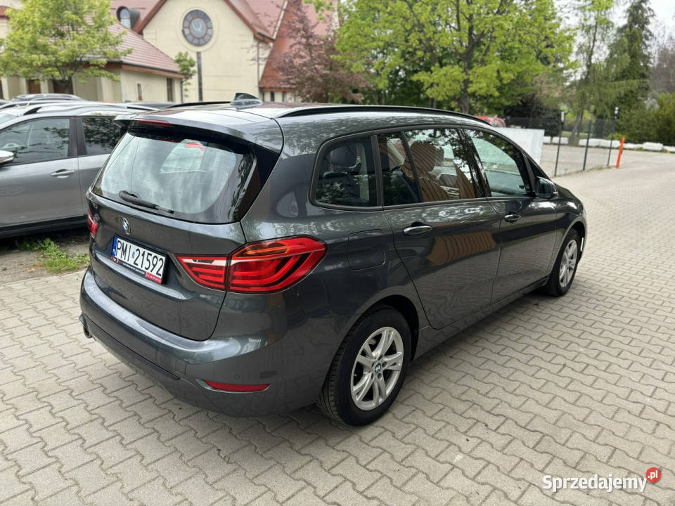 BMW 216 Gran Tourer 7os F46 lakier metallic Poznań