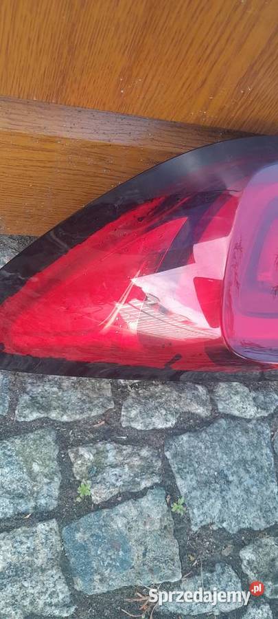Sprzedam Lampę prawą tył w klapę 2018 LED EU lubuskie Dobiegniew