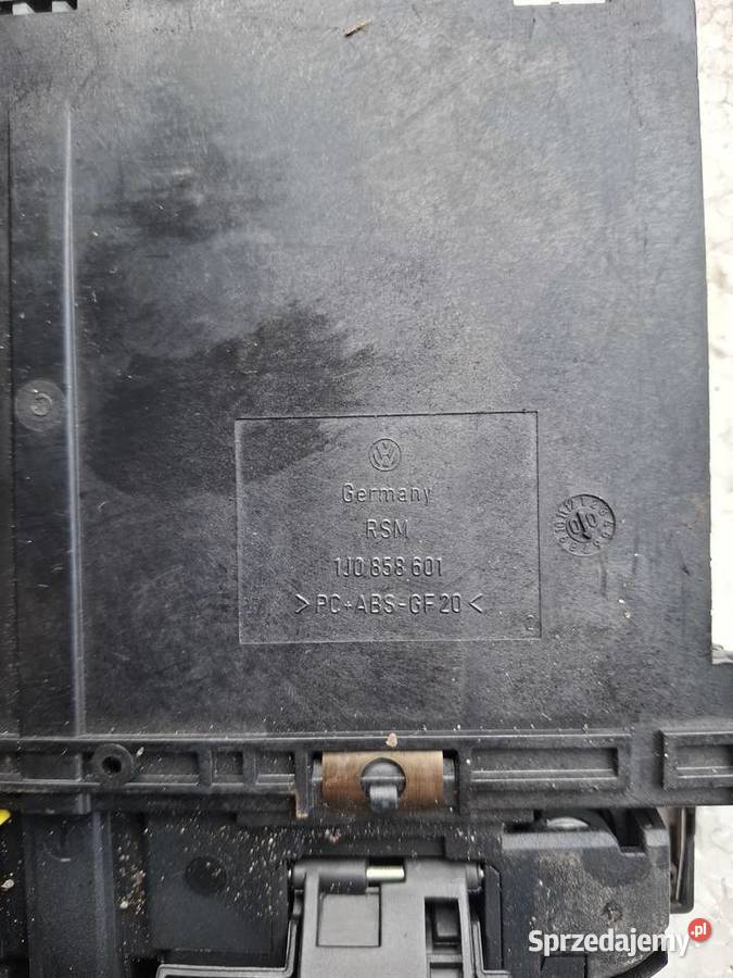 Uchywt Panel Na Kubki Volkswagen Golf 4 Wisznice sprzedam