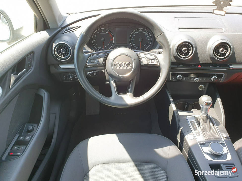 Audi A3 salon Polska bezwypadkowy 15 150 automat światła do jazdy dziennej Warszawa