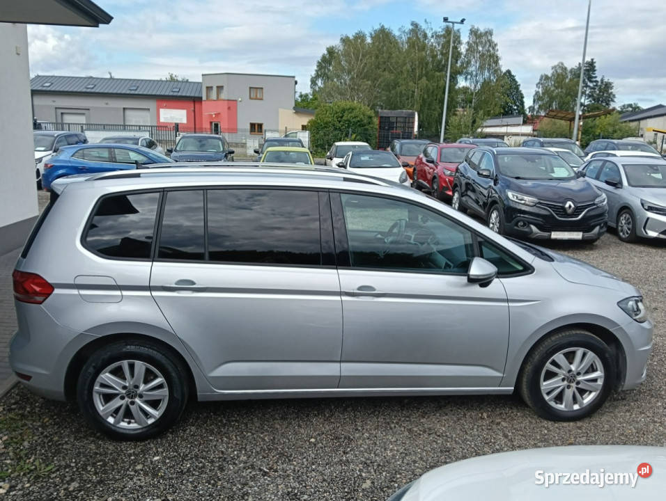 Volkswagen Touran 7 OS CLIMATRONIC 1 wł Navi aluminiowe felgi Chrzanów