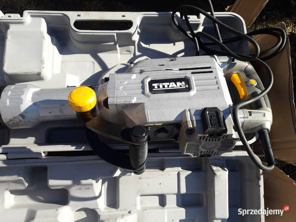Młot wyburzeniowy TITAN TTB811DRH 1700W 50 J wielkopolskie Miłosław sprzedam