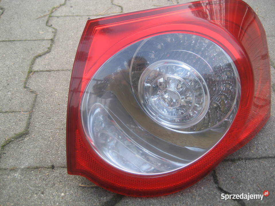 vw passat b6 kombi lampa tył prawa 3c9945096c Lampy tylne sprzedam