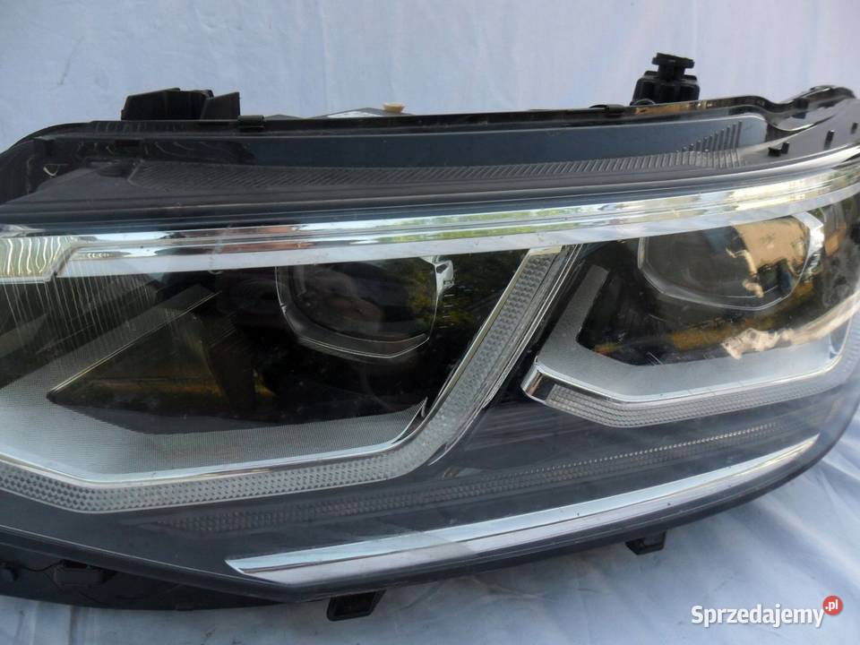 Volkswagen Tiguan 5NB Lift reflektor lewy sprzedam