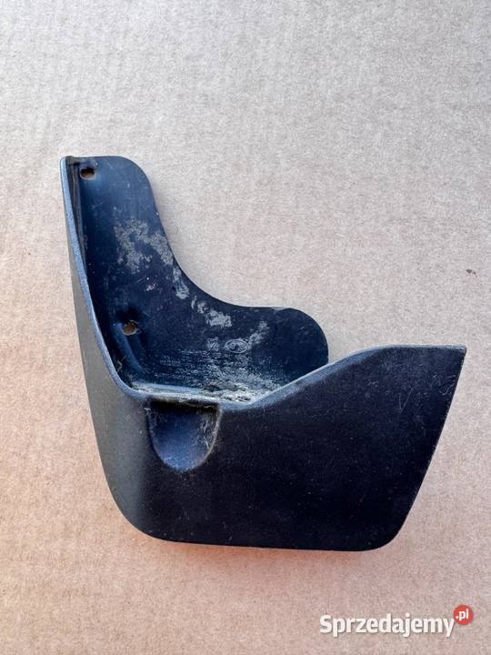 Prawy tylny chlapacz Toyota Yaris 20112020 sprzedam