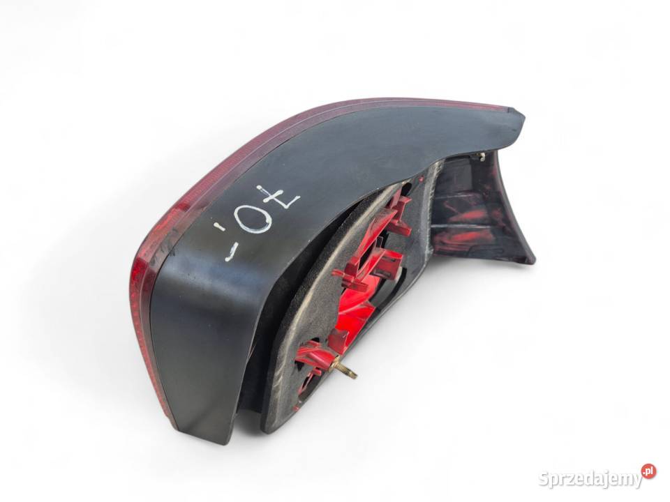 LAMPA TYŁ LEWY TYLNA LEWA VW GOLF IV 4 HB świętokrzyskie Działoszyce