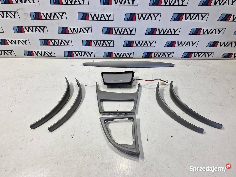 BMW E87 LISTWY OZDOBNE DEKORY SREBNE