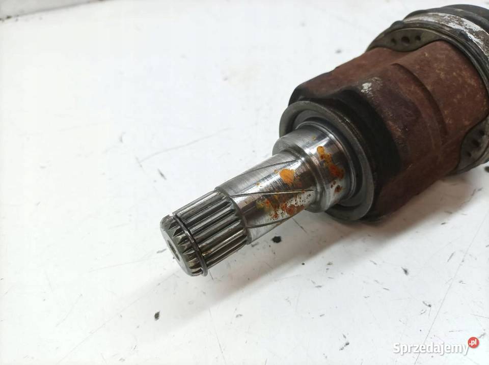 PÓŁOŚ PRAWY PRZÓD 12 B 6083818 13248652 Opel Półosie