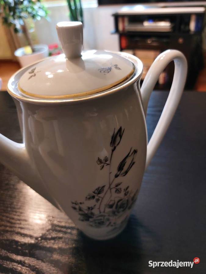 Dzbanek z porcelany PRL ceramika Wałbrzych dolnośląskie Legnica