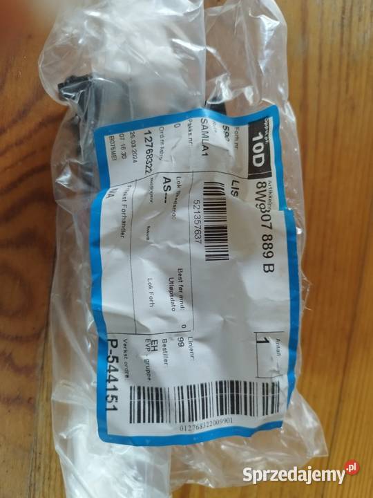 8W9807889B Prowadnica ślizg zderzaka AUDI A4 B9 osobowe lubelskie Wożuczyn