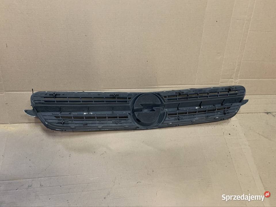 13103966 grill atrapa Opel Vectra c signum sprzedam