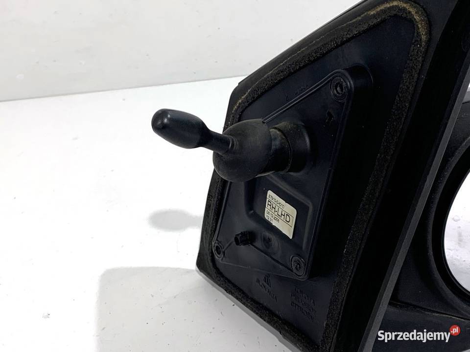 LUSTERKO PRAWY PEUGEOT 107 Hatchback 0514 LAKIER osobowe