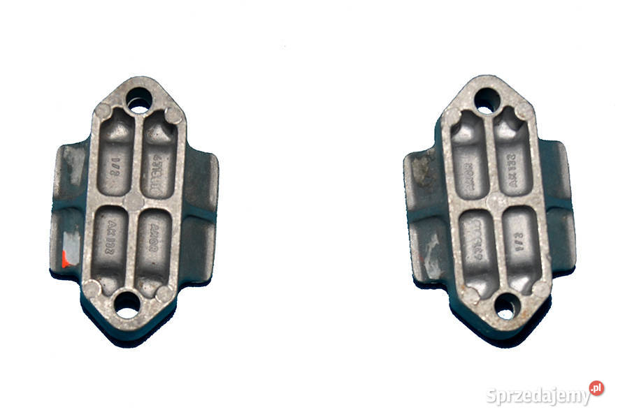 Wspornik podstawa resoru kpl Fiat 126p maluch Rząska