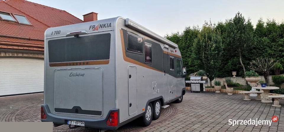 Frankia I 700 Samochód kepmingowy I rej 042001r Nowiny