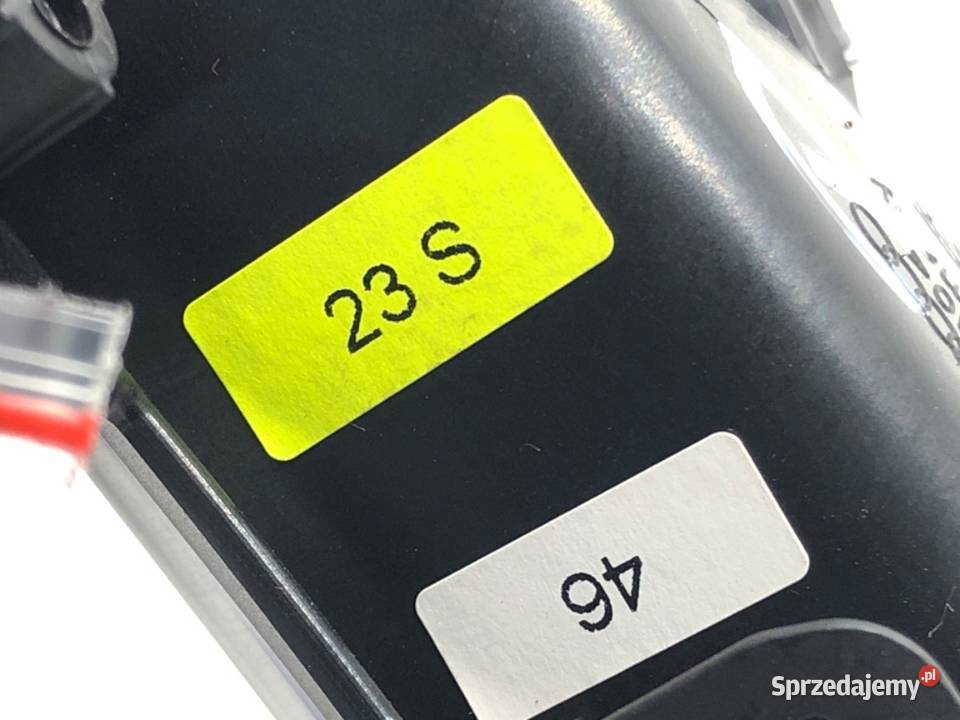 KLAMKA WEWNĘTRZNA LEWY PRZÓD AUDI A4 B9 Kombi sprzedam