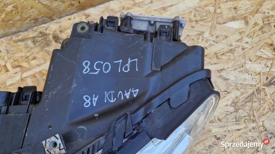 AUDI A8 LAMPA PRZÓD PRZEDNIA LEWA EUROPA wielkopolskie