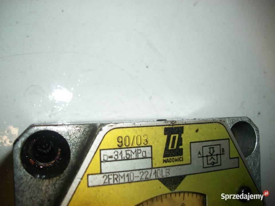 Regulator 2FRM102210LB