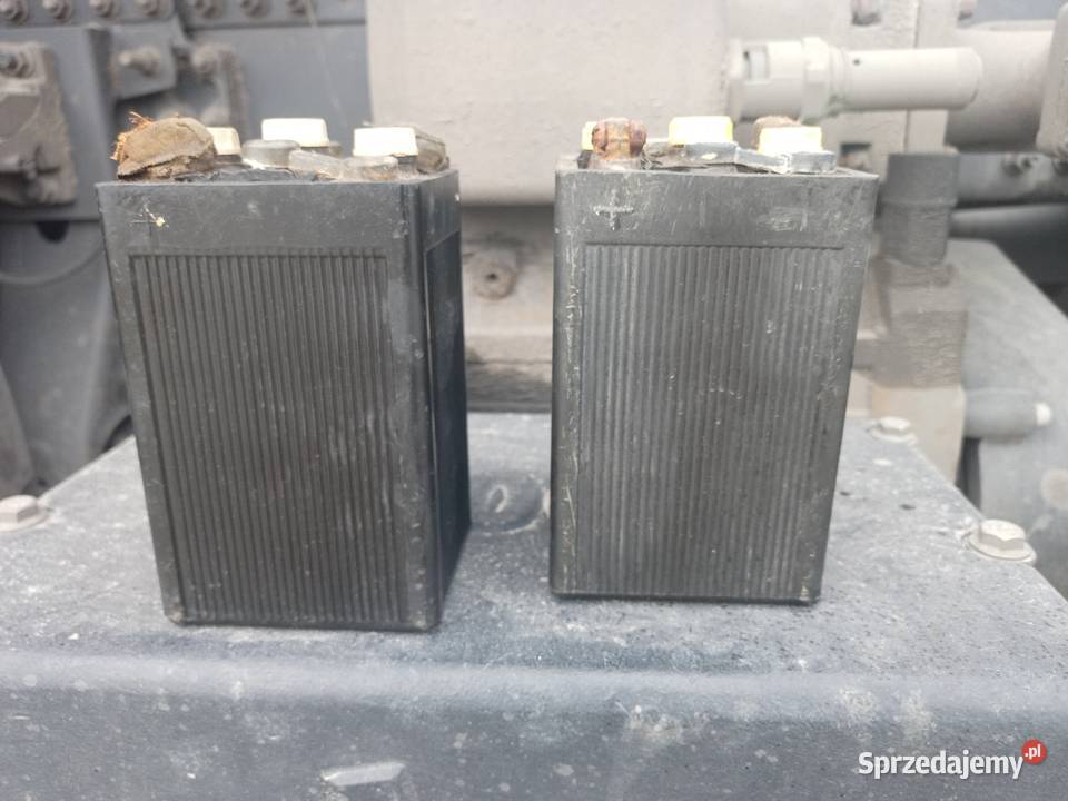 Akumulator motocyklowy bakielitowy WSK wfm SHL Piszczac