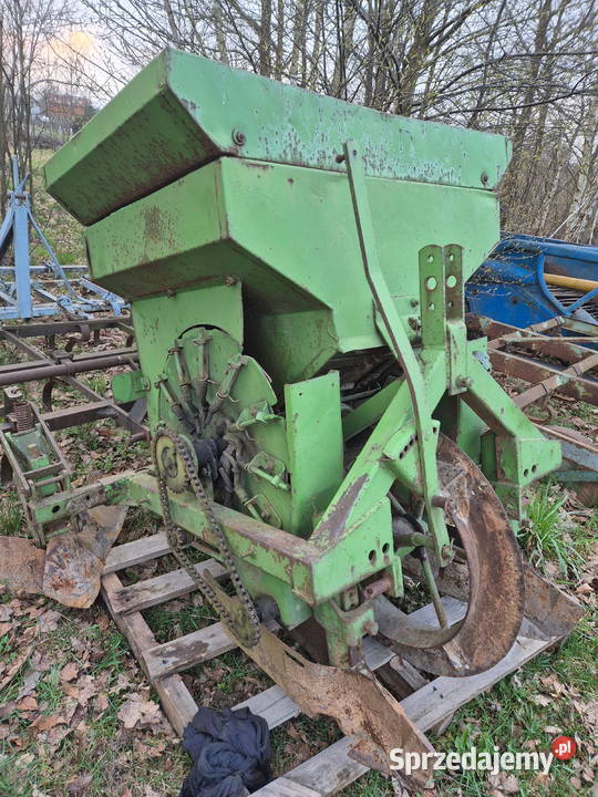 Sadzarka do ziemniaków czeska sadzarka Siewniki i sadzarki małopolskie