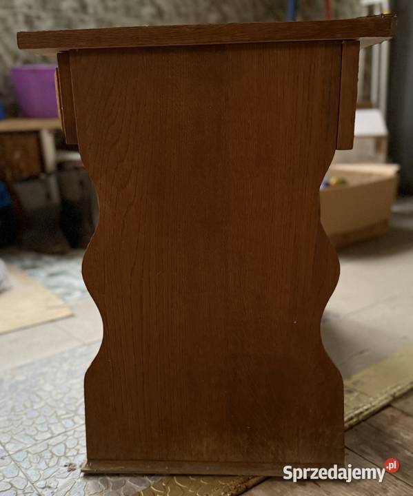 Szafka RTV z poczatku lat 90tych