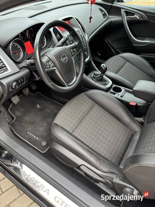Opel astra j gtc tempomat