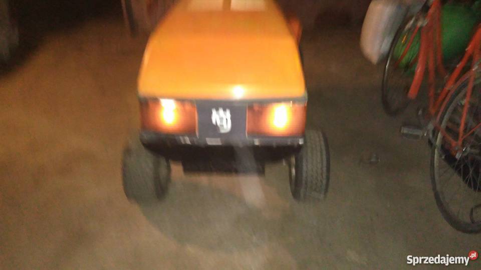 Traktor HUSQVARNA Jasło