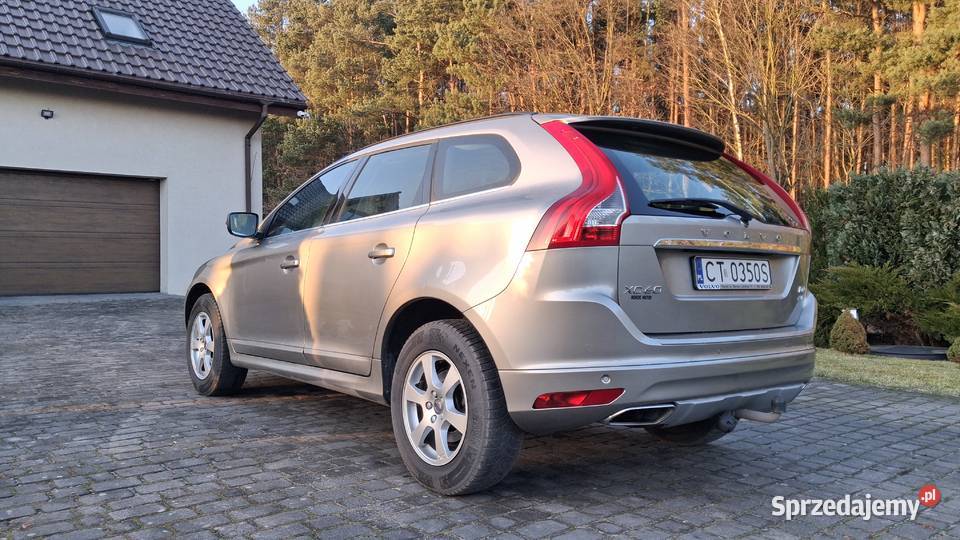 Volvo XC 60 Momentum 24 D4 2400cm3 XC 60 sprzedam
