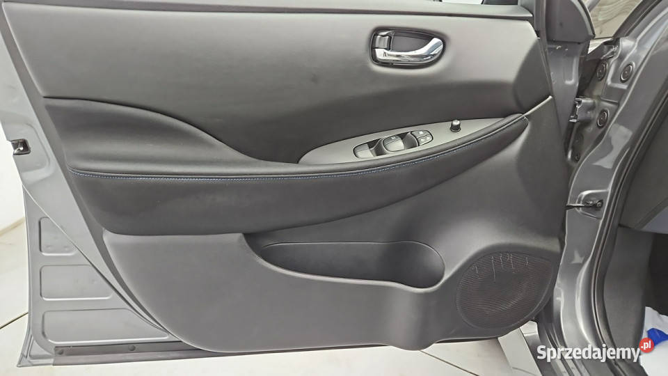 Nissan Leaf 40kWh Acenta Z Polskiego Salonu kamera cofania mazowieckie Warszawa sprzedam