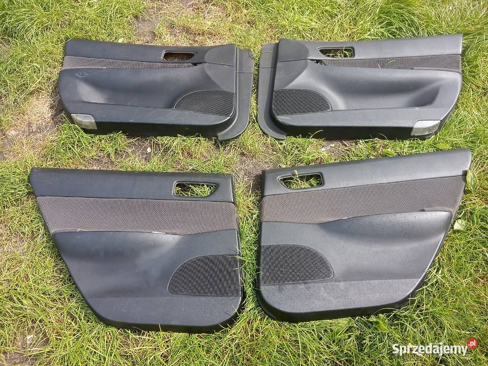 Boczki Mazda 6 GG GY osobowe Sandomierz