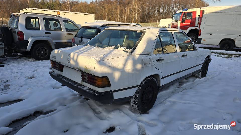 Mercedes 190 20i przebieg 91 Nowy Świętów