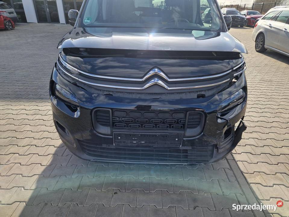 Citron Berlingo Automat 108tyskm z Niemiec 21r Rok produkcji 2021 Dobrzyca